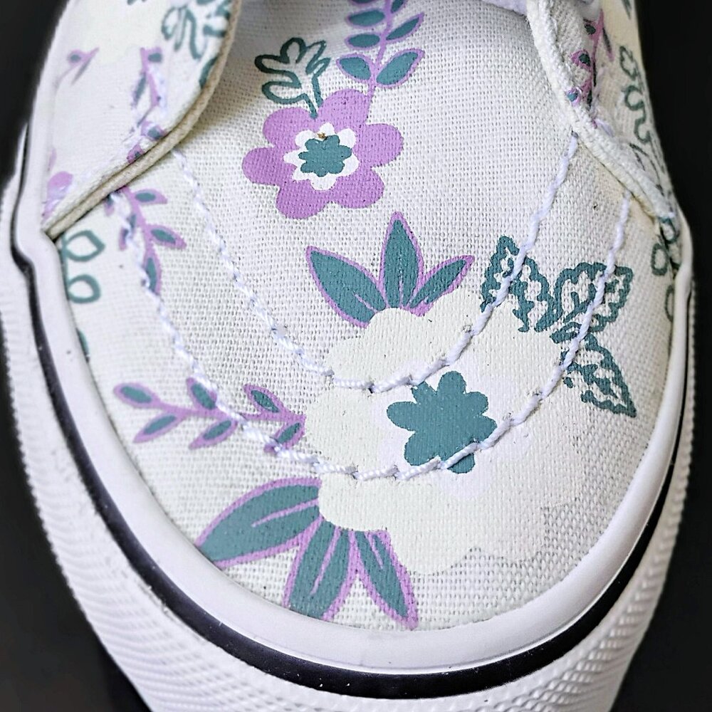 Vans Women Sk8-Hi Tapered Canvas Sneaker in Lovely Pastel Floral Frosted Mint - Picture 10 of 13